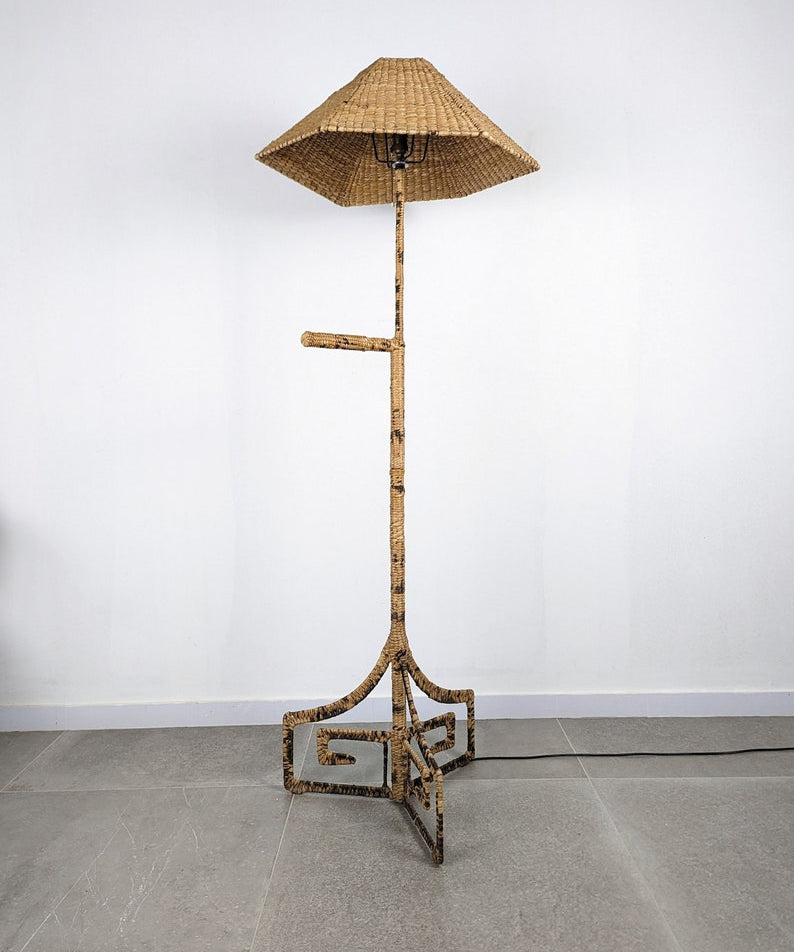 Floor_lamp_by_Mario_López_Torres_1970s