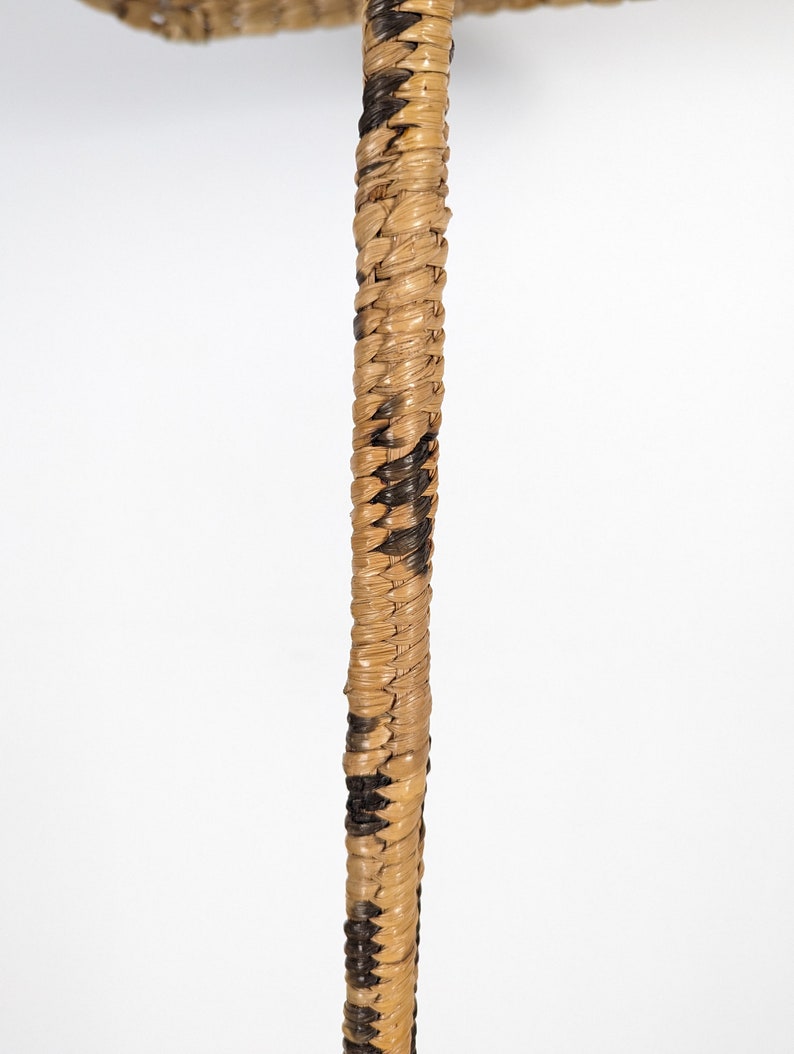 Floor_lamp_by_Mario_López_Torres_1970s