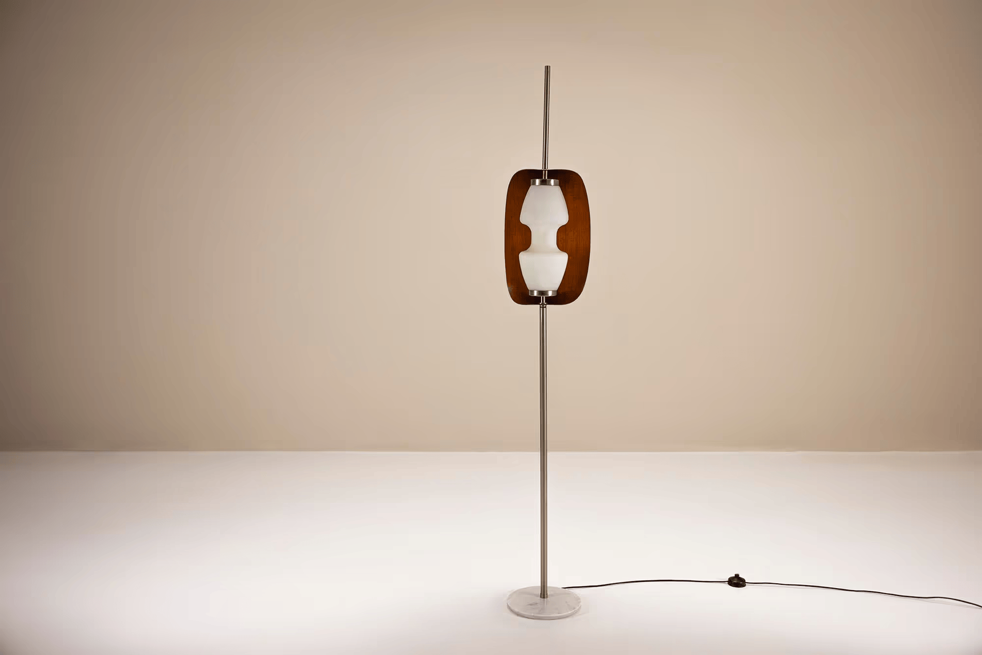 Mid-Century_Floor_Lamp_in_Marble,_Teak_and_Opaline_Glass,_Reggiani_Style