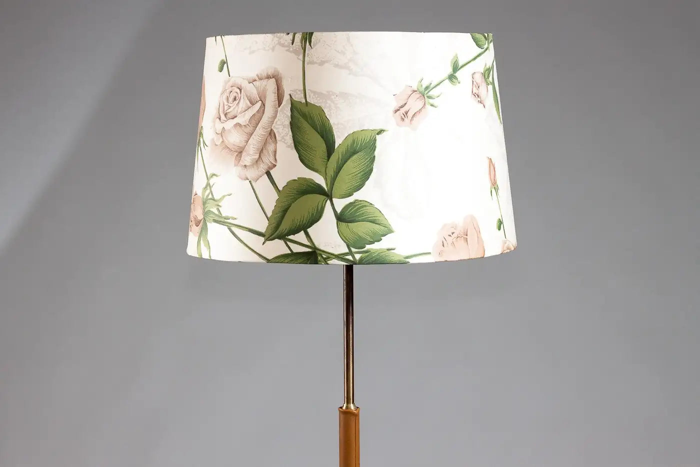 Floor_Lamp_Leather_Wrapped_Brass_Mid-Century_Modern_1950s_Sweden