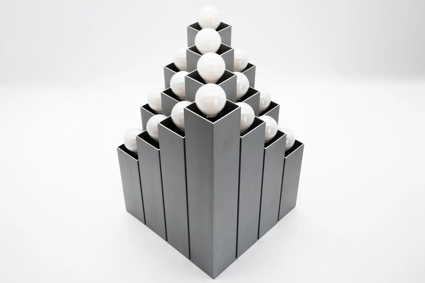 Floor_Lamp,_Mangiarotti_Style,_Brushed_Aluminum,_1970s,_Italy