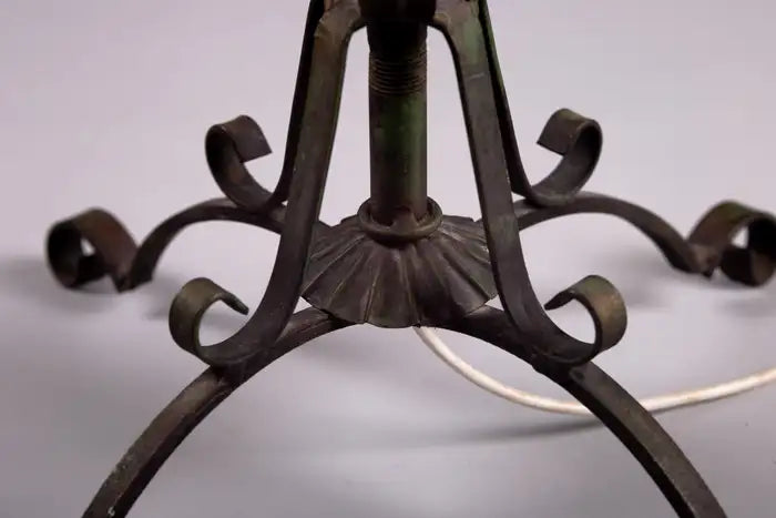 Floor_Lamp_Taidetakomo_Hakkarainen_Wrought_Iron_1930s_Finland