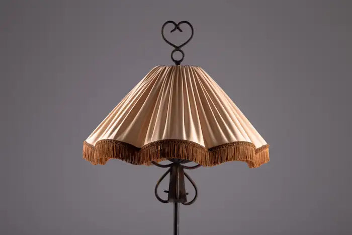 Floor_Lamp_Taidetakomo_Hakkarainen_Wrought_Iron_1930s_Finland