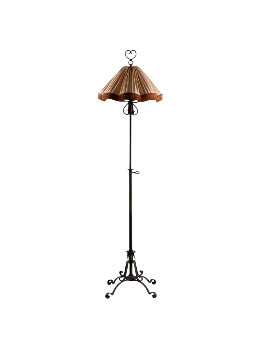 Floor_Lamp_Taidetakomo_Hakkarainen_Wrought_Iron_1930s_Finland