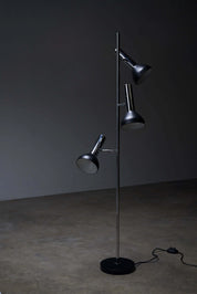 Floor_Lamp_With_Directional_Spots,_Cosack,_Chromed_Steel,_1970,_Germany