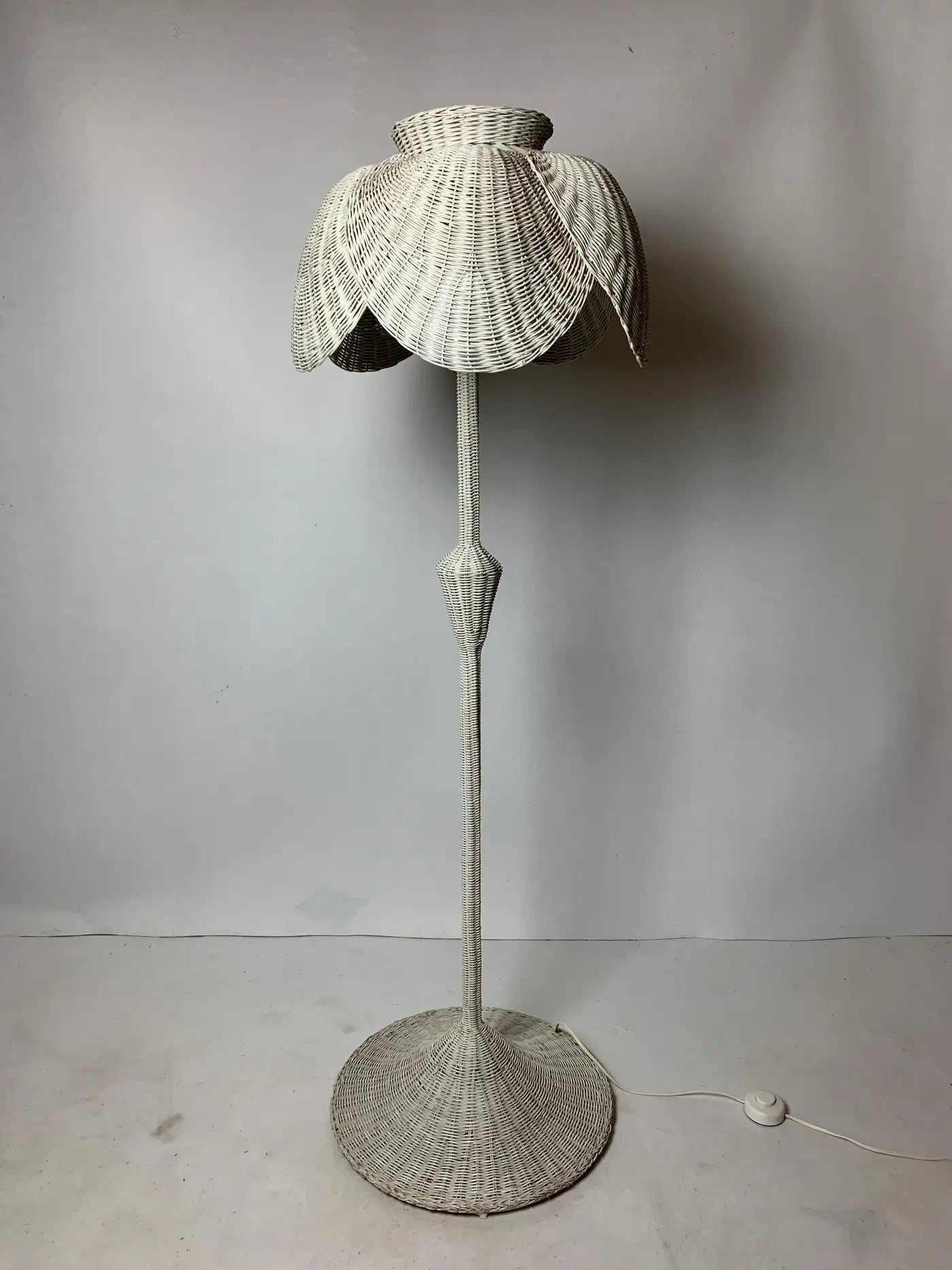 Floral_Boho_Rattan_Floor_Lamp,_1950s–1960s,_France
