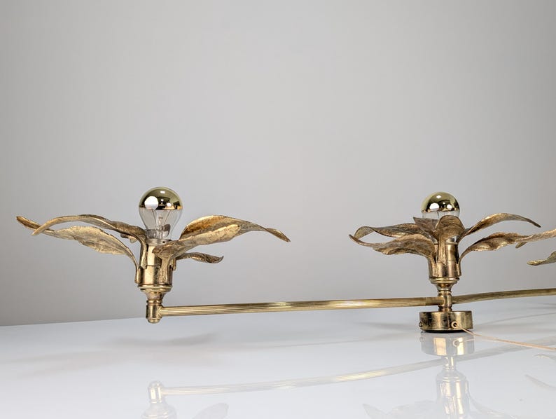 Floral_wall_lamp_by_Willy_Daro,_Belgium_1970s