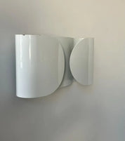 Foglio_Style_White_Metal_Wall_Sconce,_Italy_1970s–1980s