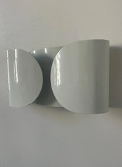 Foglio_Style_White_Metal_Wall_Sconce,_Italy_1970s–1980s