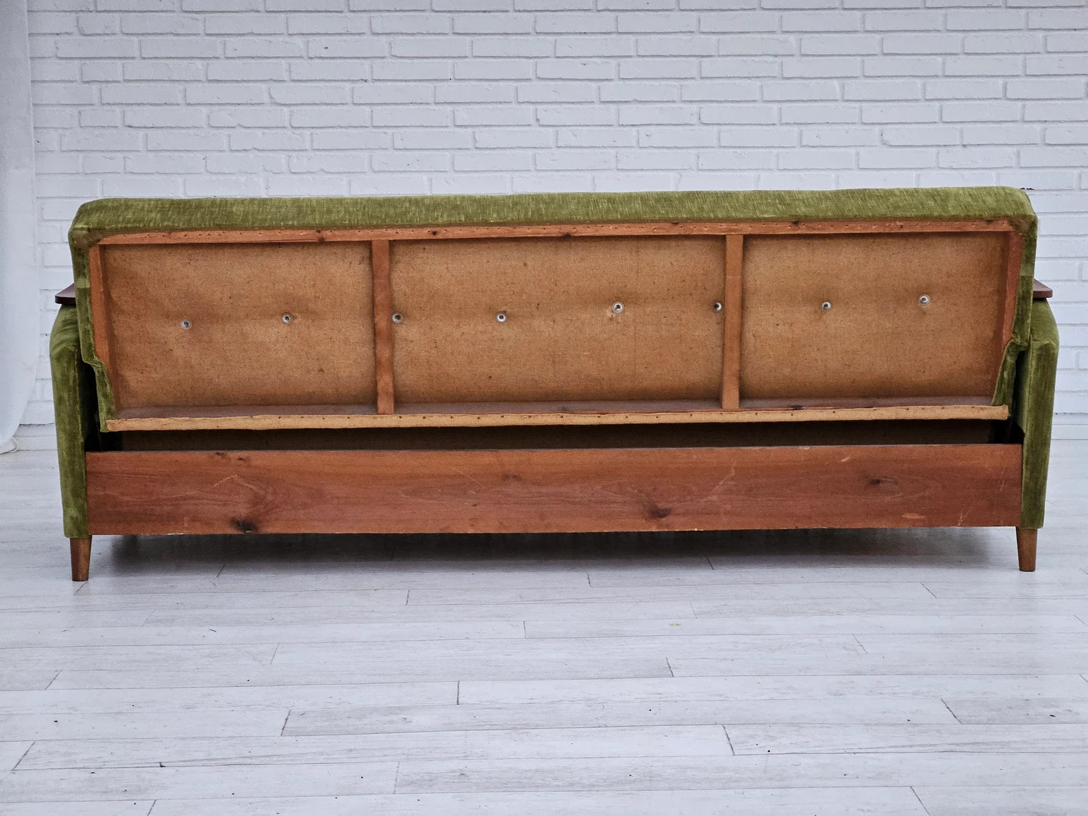 Folding_Sofa,_Mid-Century_Modern,_1970s_Denmark