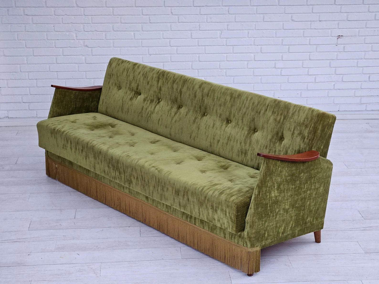 Folding_Sofa,_Mid-Century_Modern,_1970s_Denmark