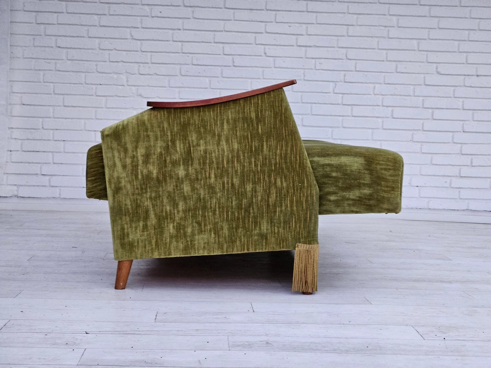 Folding_Sofa,_Mid-Century_Modern,_1970s_Denmark