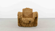 Little_Beaver_Lounge_Chair_by_Frank_O._Gehry_for_Vitra_in_Corrugated_Cardboard