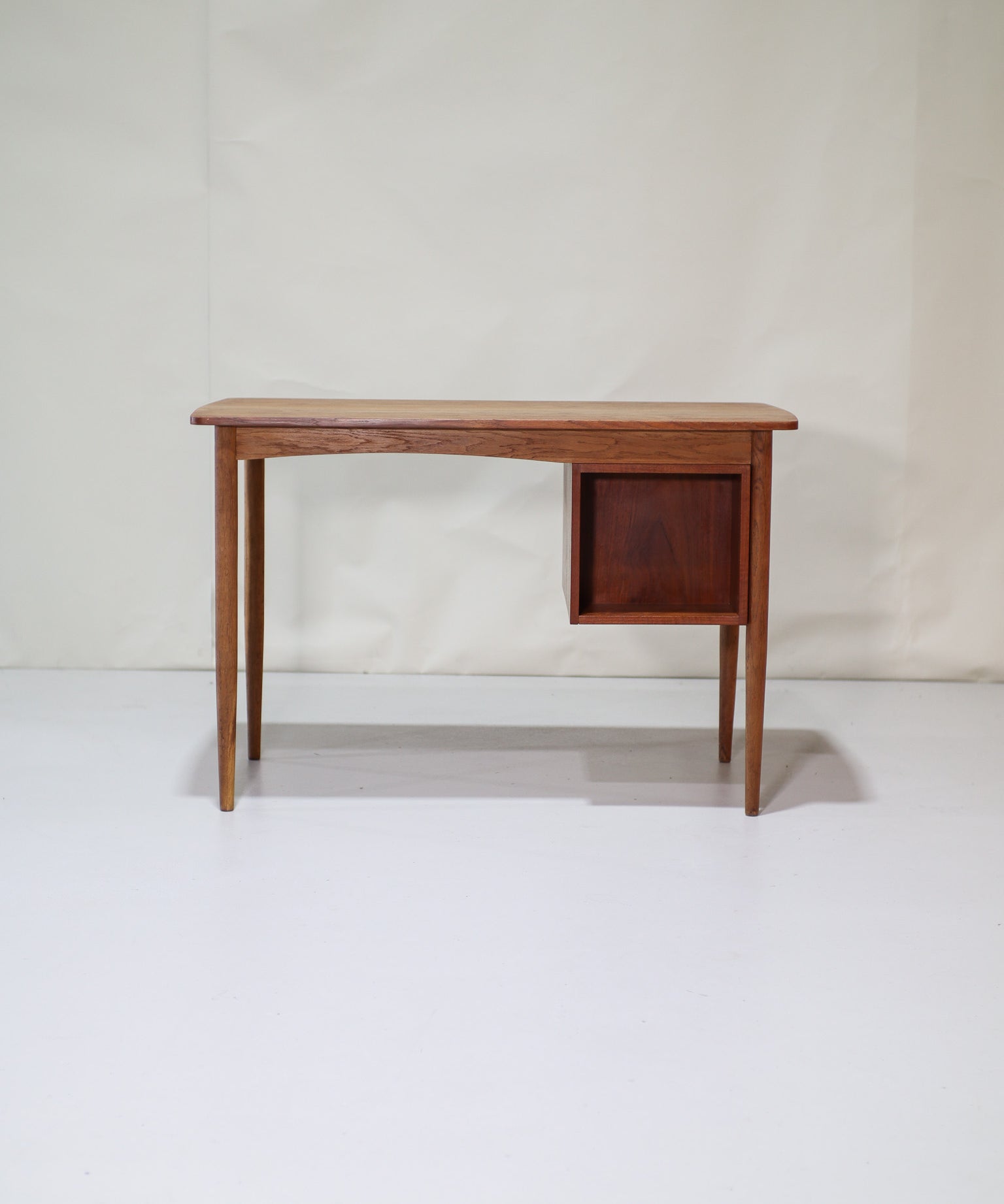 Freestanding_desk_Danish_teak_1960s