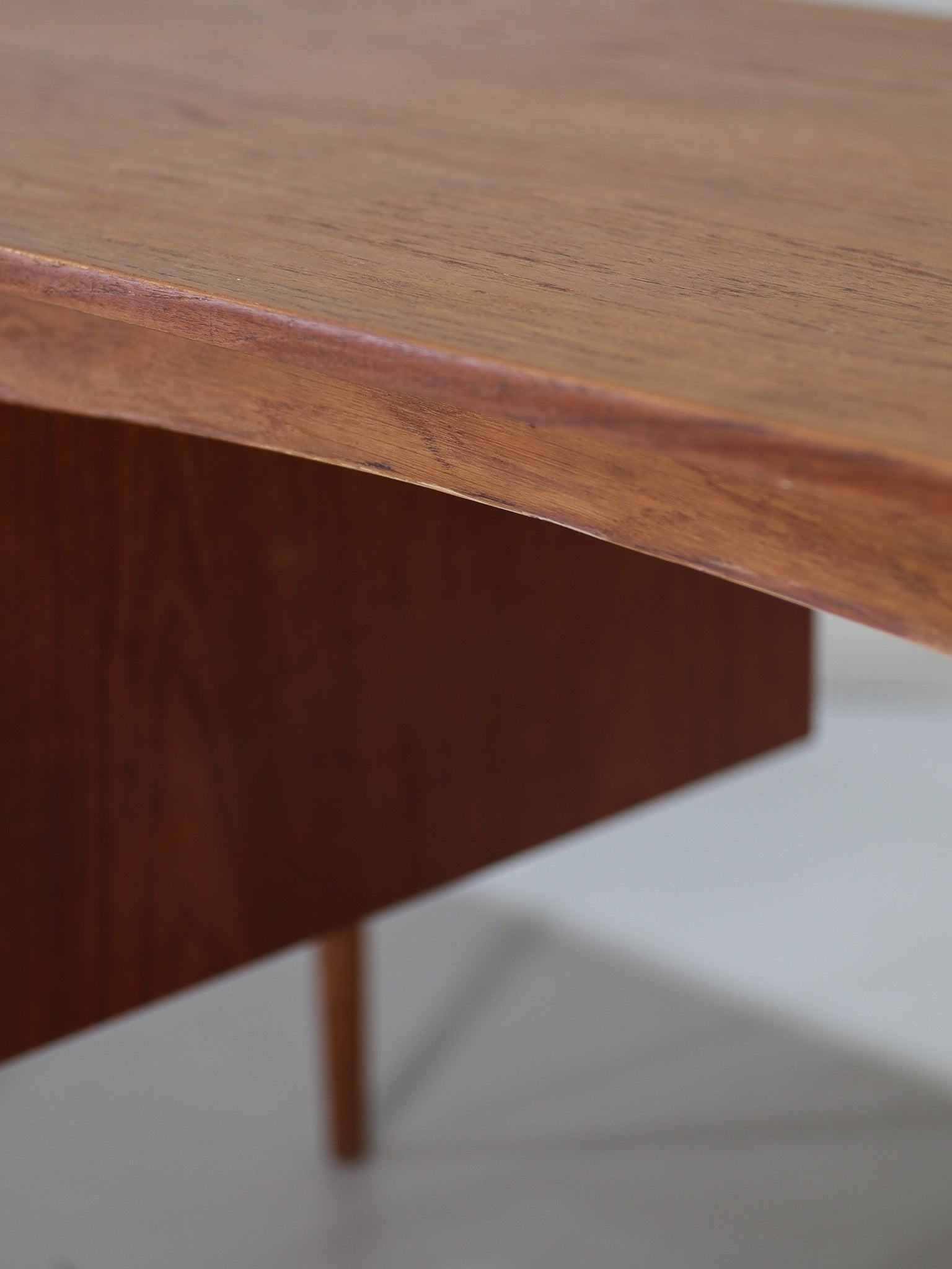 Freestanding_desk_Danish_teak_1960s