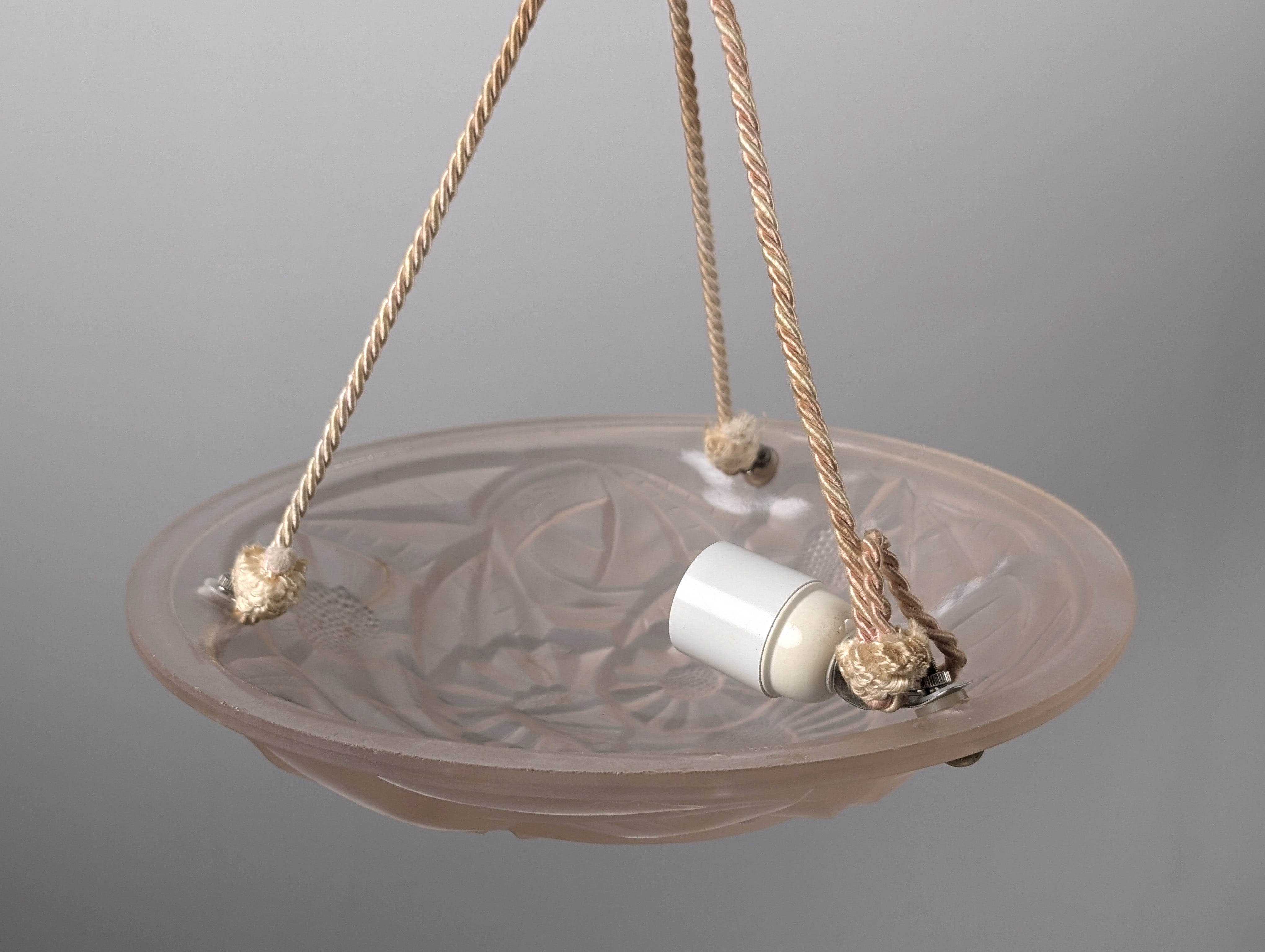 1930s_French_Art_Deco_Pink_Frosted_Glass_Pendant_Light_by_Degué,_Signed