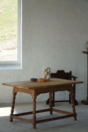 French_Modern,_Rectangular_Desk_/_Dining_Table_in_Solid_Pine,_Handcrafted,_1900s