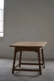 French_Modern,_Rectangular_Desk_/_Dining_Table_in_Solid_Pine,_Handcrafted,_1900s