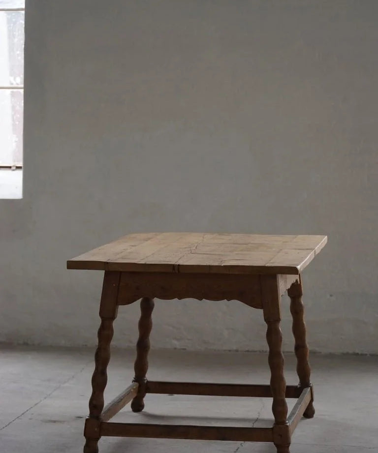 _Dining_Table_in_Solid_Pine,_Handcrafted,_1900s