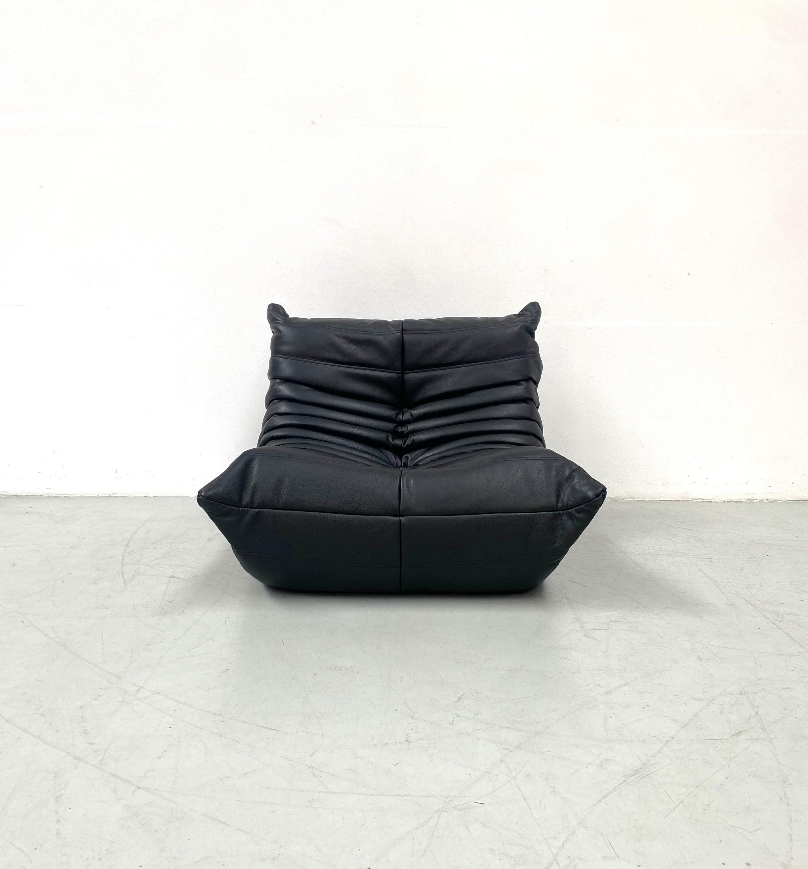 Togo_Lounge_Chair_by_Michel_Ducaroy_for_Ligne_Roset,_Restored_Leather_Upholstery,_French_Design