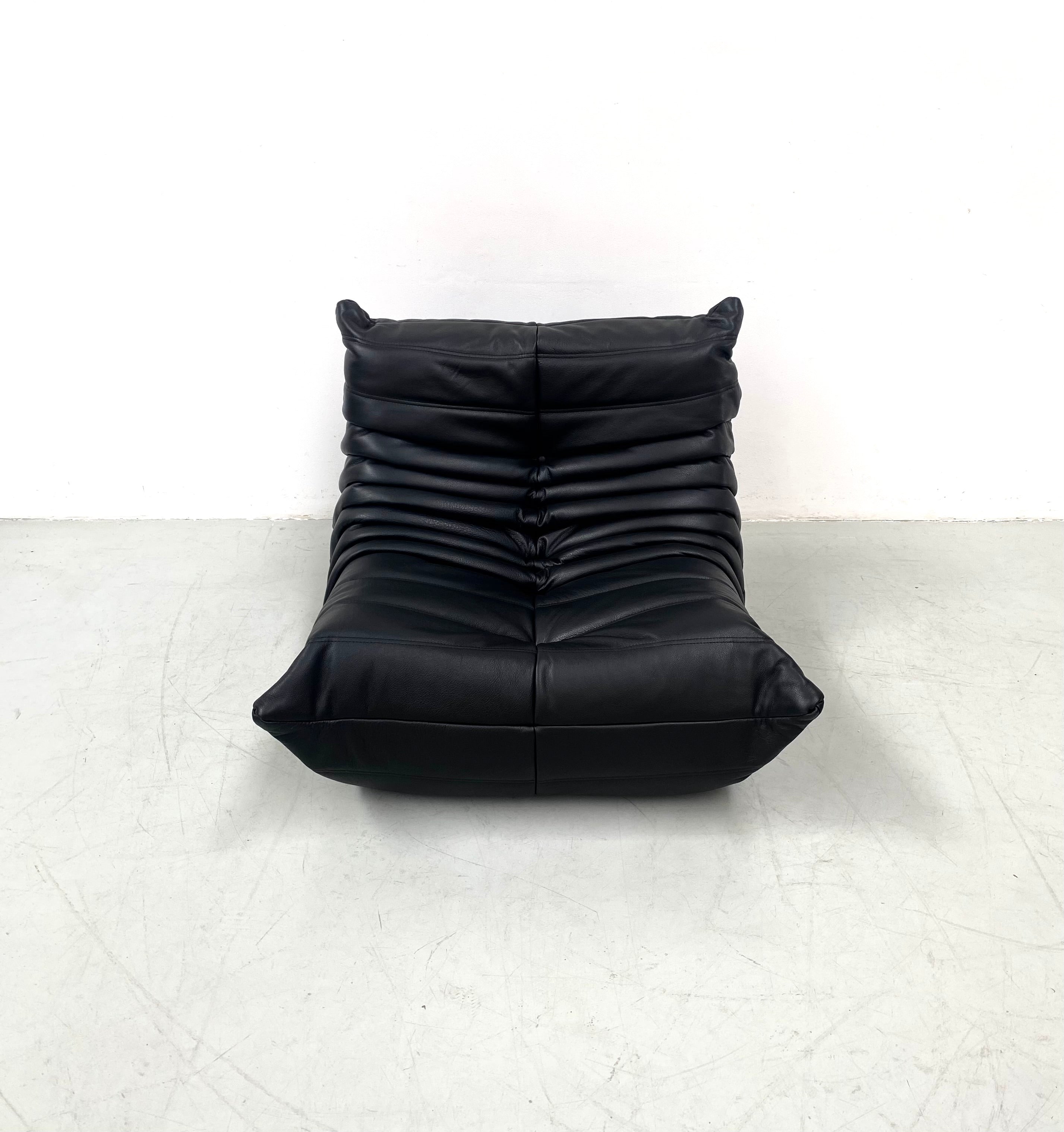 Togo_Lounge_Chair_by_Michel_Ducaroy_for_Ligne_Roset,_Restored_Leather_Upholstery,_French_Design