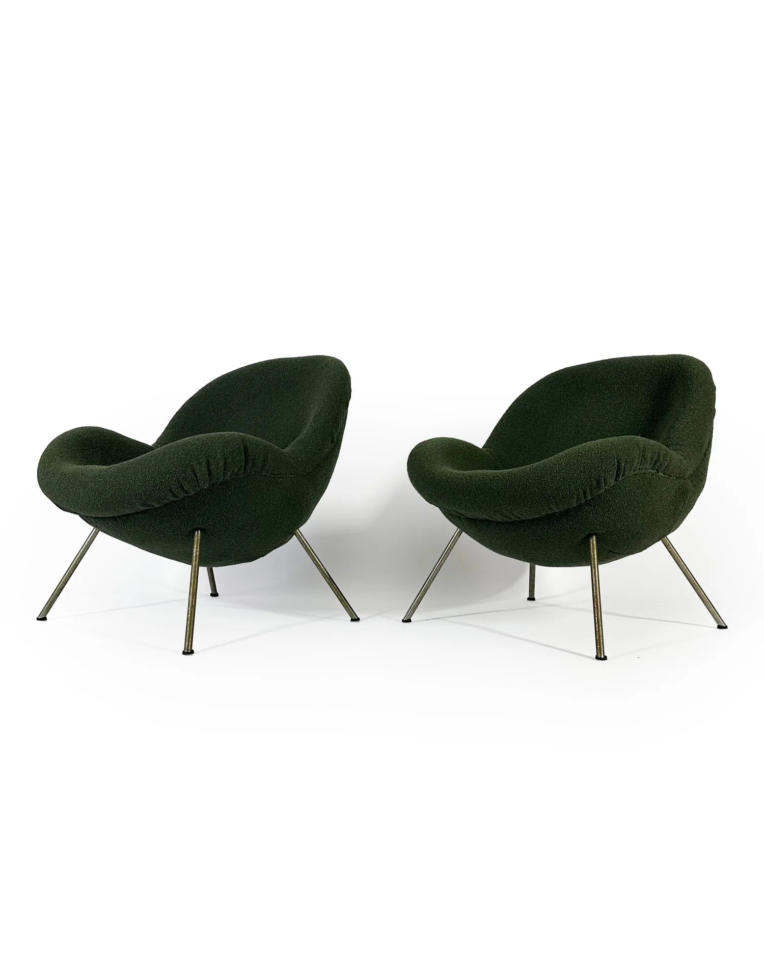 Set_of_2_Fritz_Neth_“Egg”_Lounge_Chairs_for_Correcta,_1950s