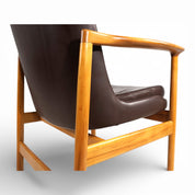 Elisabeth_Armchair_by_Ib_Kofod-Larsen_for_Fröscher,_1950s,_Denmark
