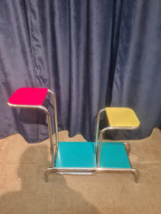 Functionalist_Tubular_Flower_Stand