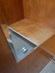 Functionalist_wardrobe_closet