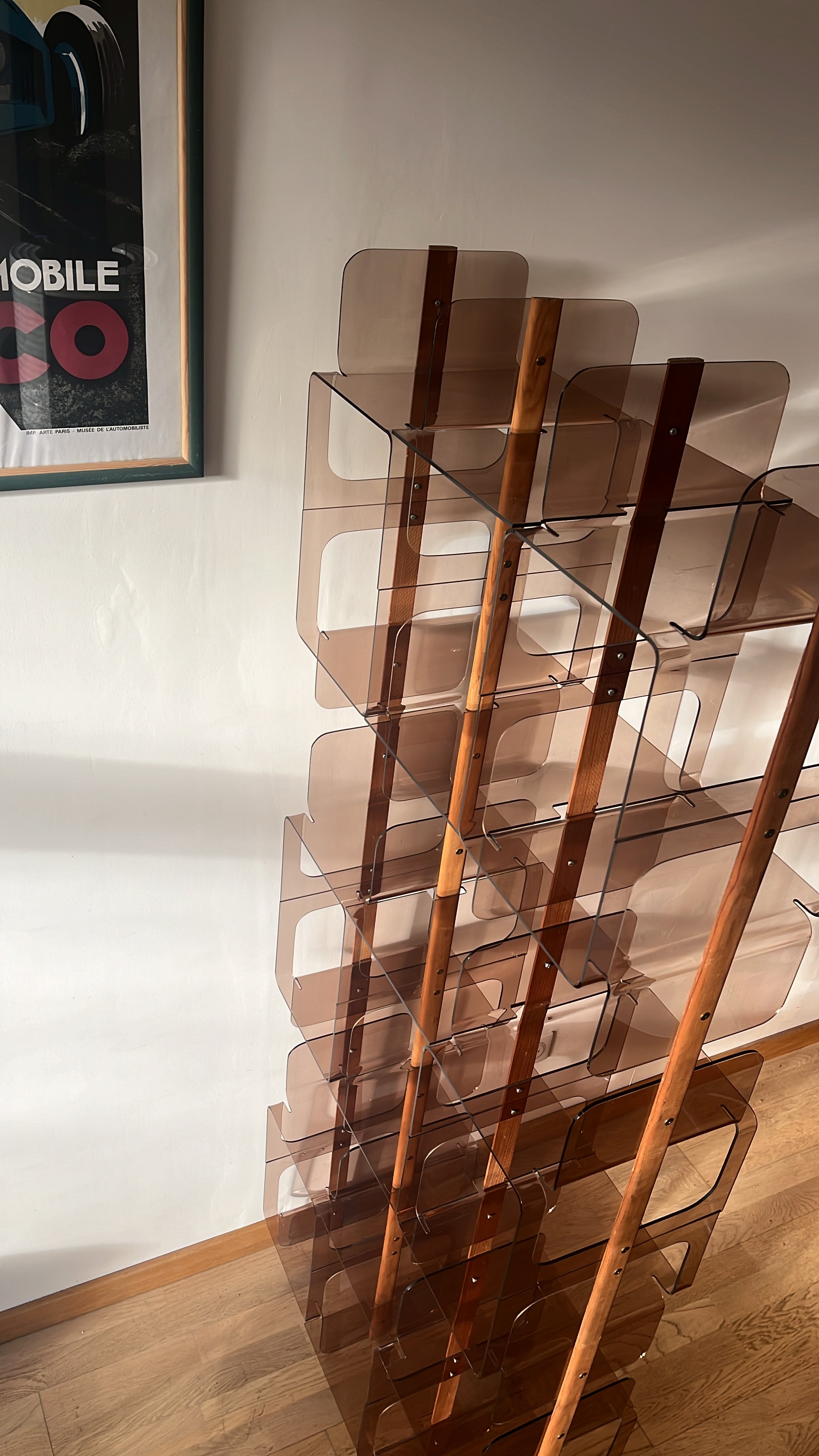 Funky_Plexiglass_Shelf