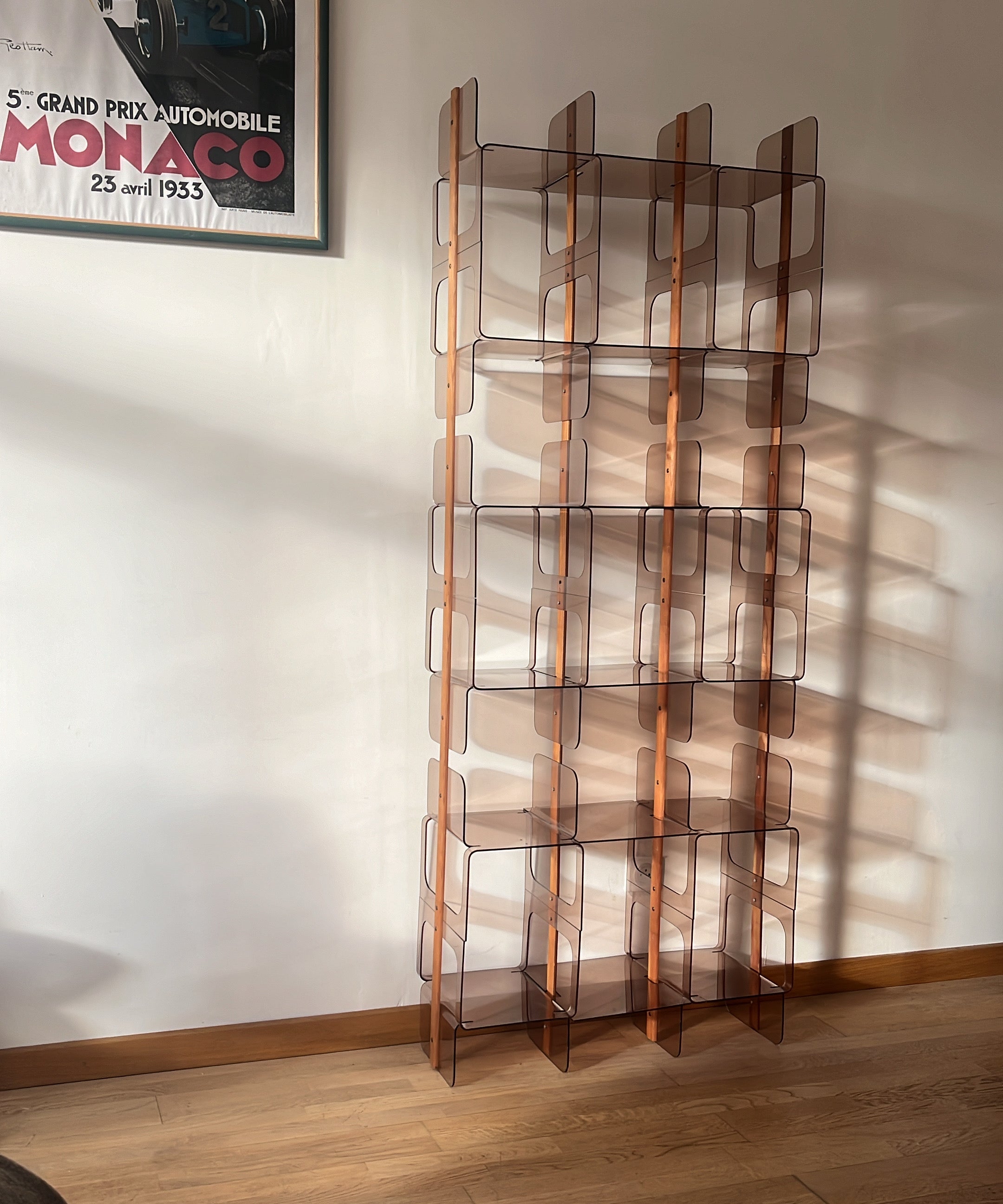 Funky_Plexiglass_Shelf