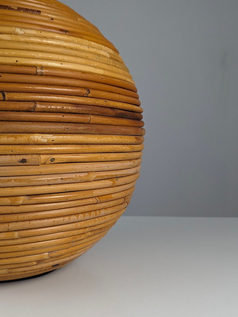 Gabriella_Crespi_style_sphere_rattan_table_lamp,_1970s