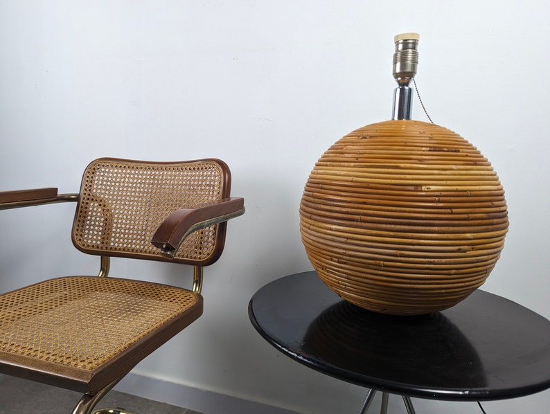 Gabriella_Crespi_style_sphere_rattan_table_lamp,_1970s
