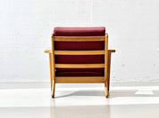 GE_290_Easy_Chair_armchair_by_Hans_J._Wegner_for_Getama,_1950s