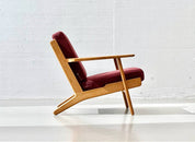 GE_290_Easy_Chair_armchair_by_Hans_J._Wegner_for_Getama,_1950s