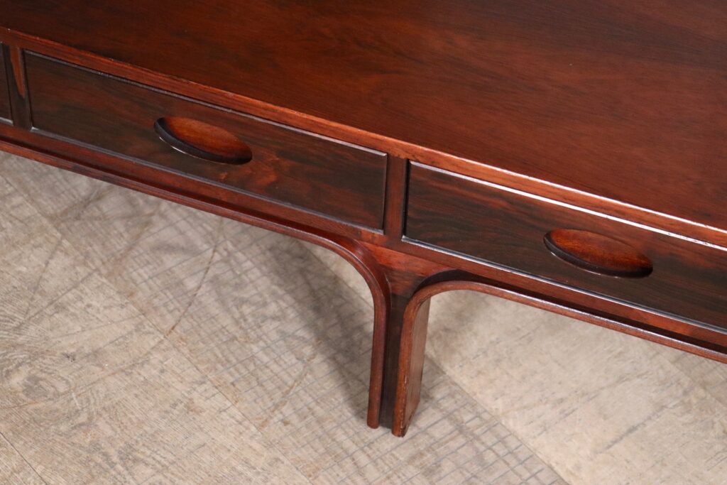 Gianfranco_Frattini_Low_Sideboard_for_Bernini,_Italy_1957