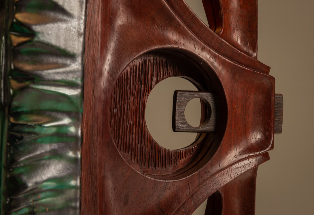 Gianni_Pinna_Table_Lamp_in_Wood_with_Green,_Italy_1970s