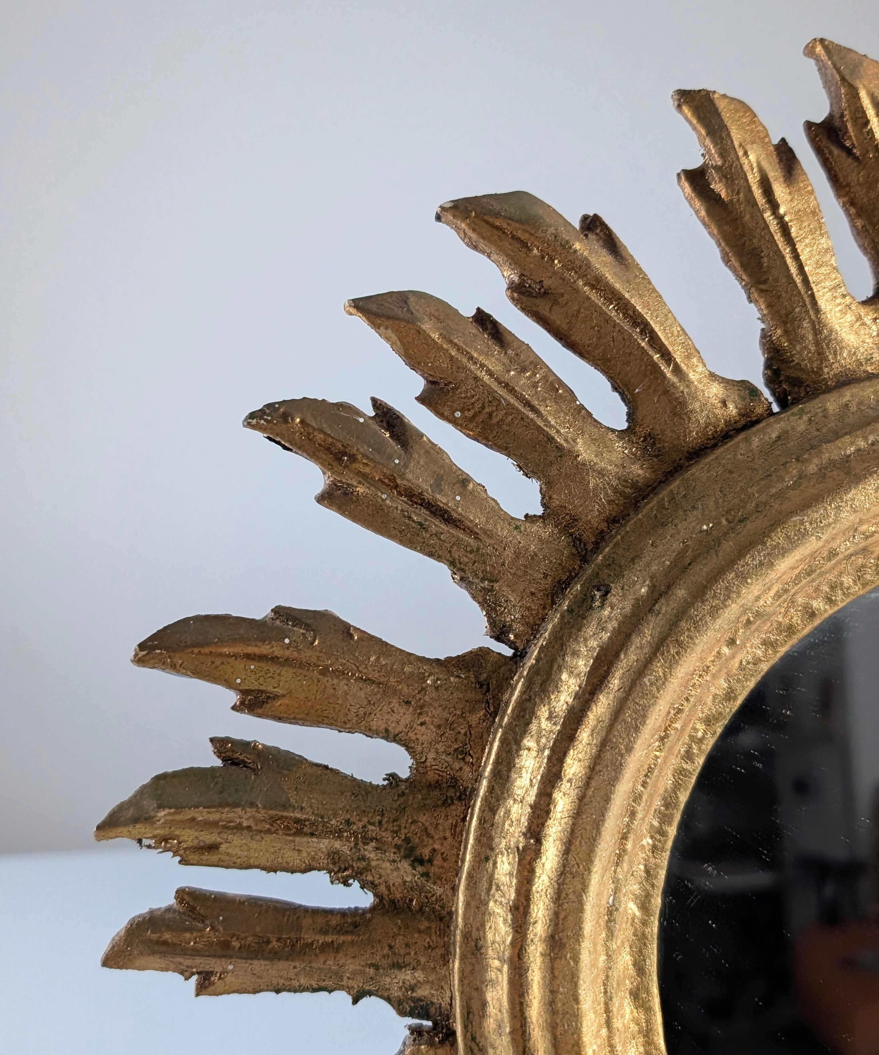 Giltwood_Sunburst_Mirror,_1960s