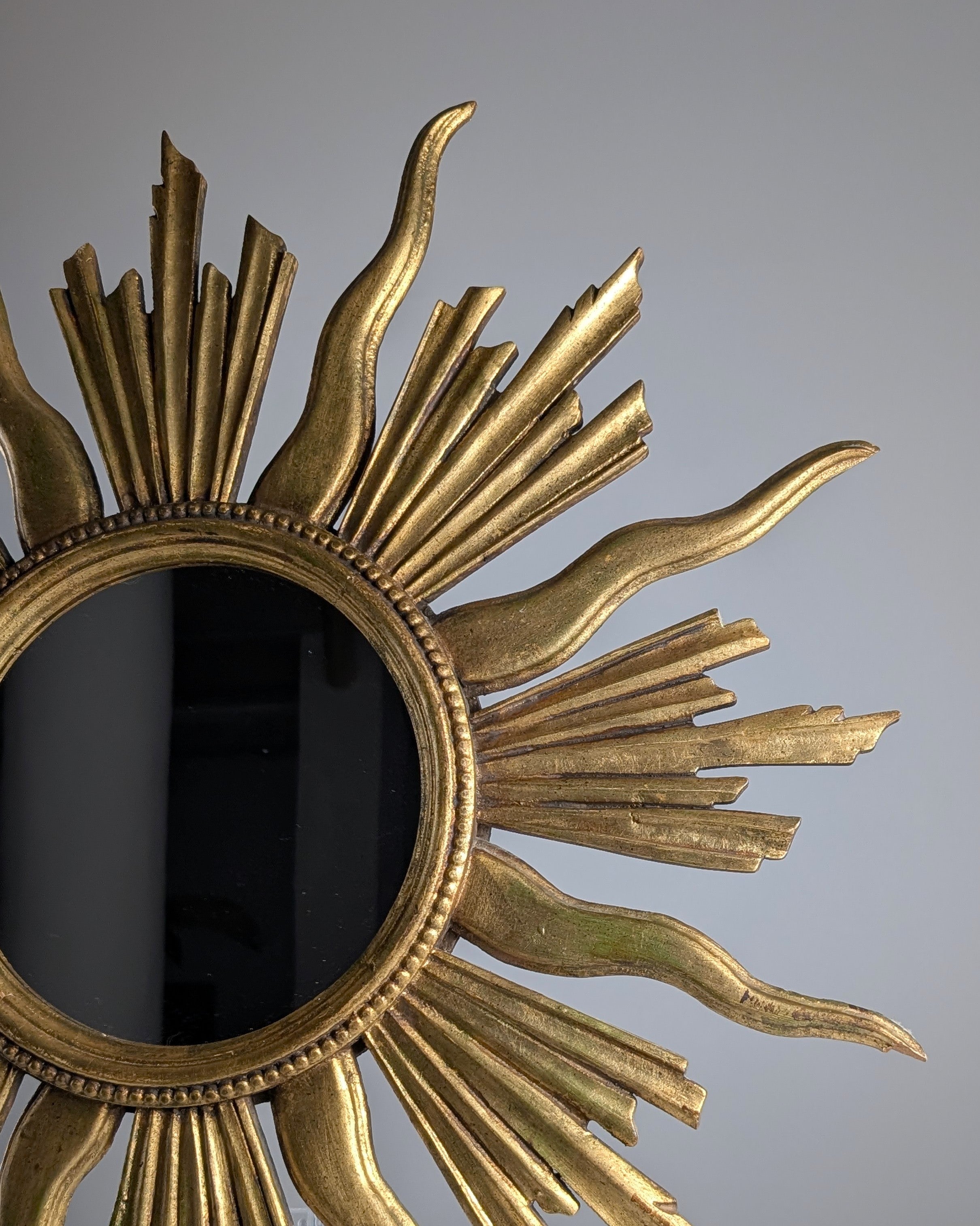 Giltwood_Sunburst_Mirror,_1960s