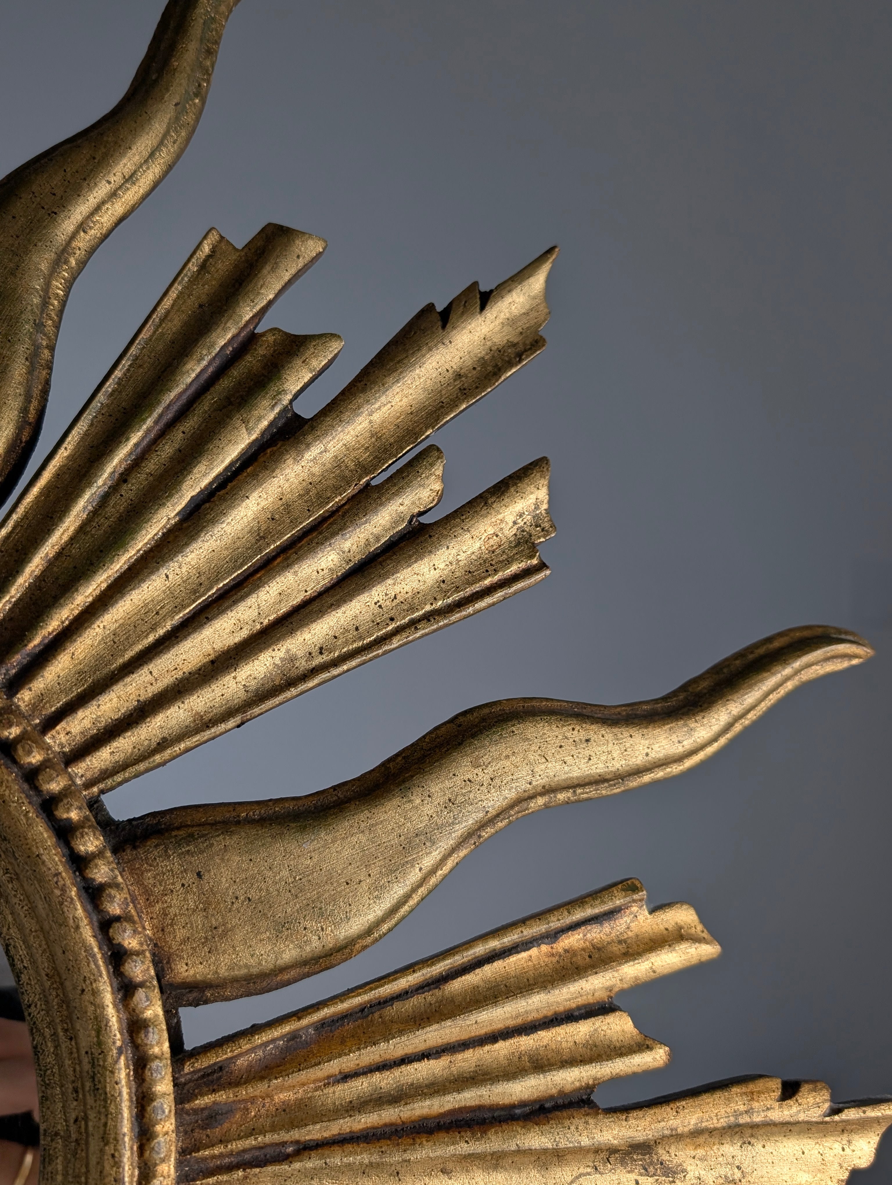 Giltwood_Sunburst_Mirror,_1960s