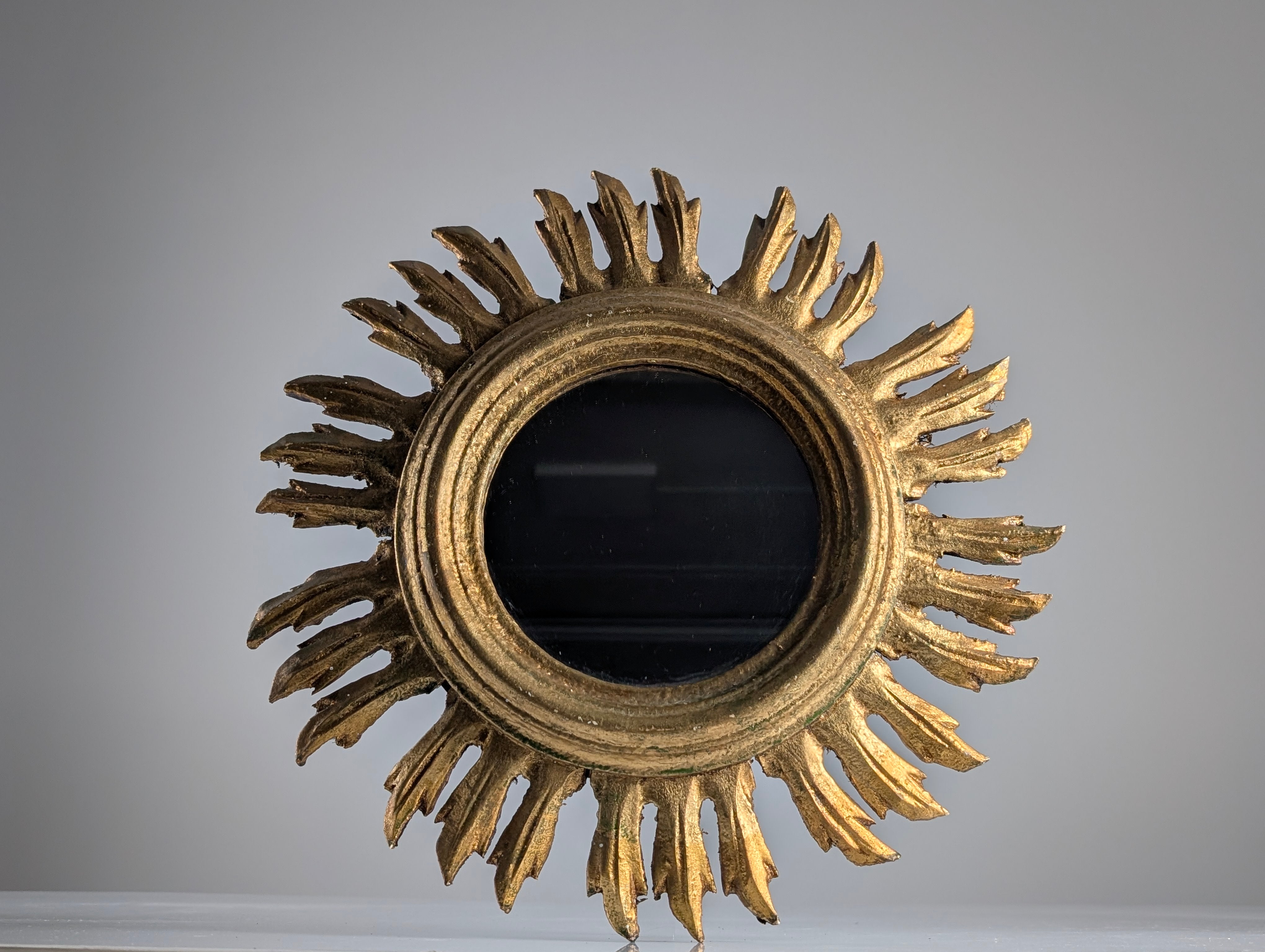 Giltwood_Sunburst_Mirror,_1960s