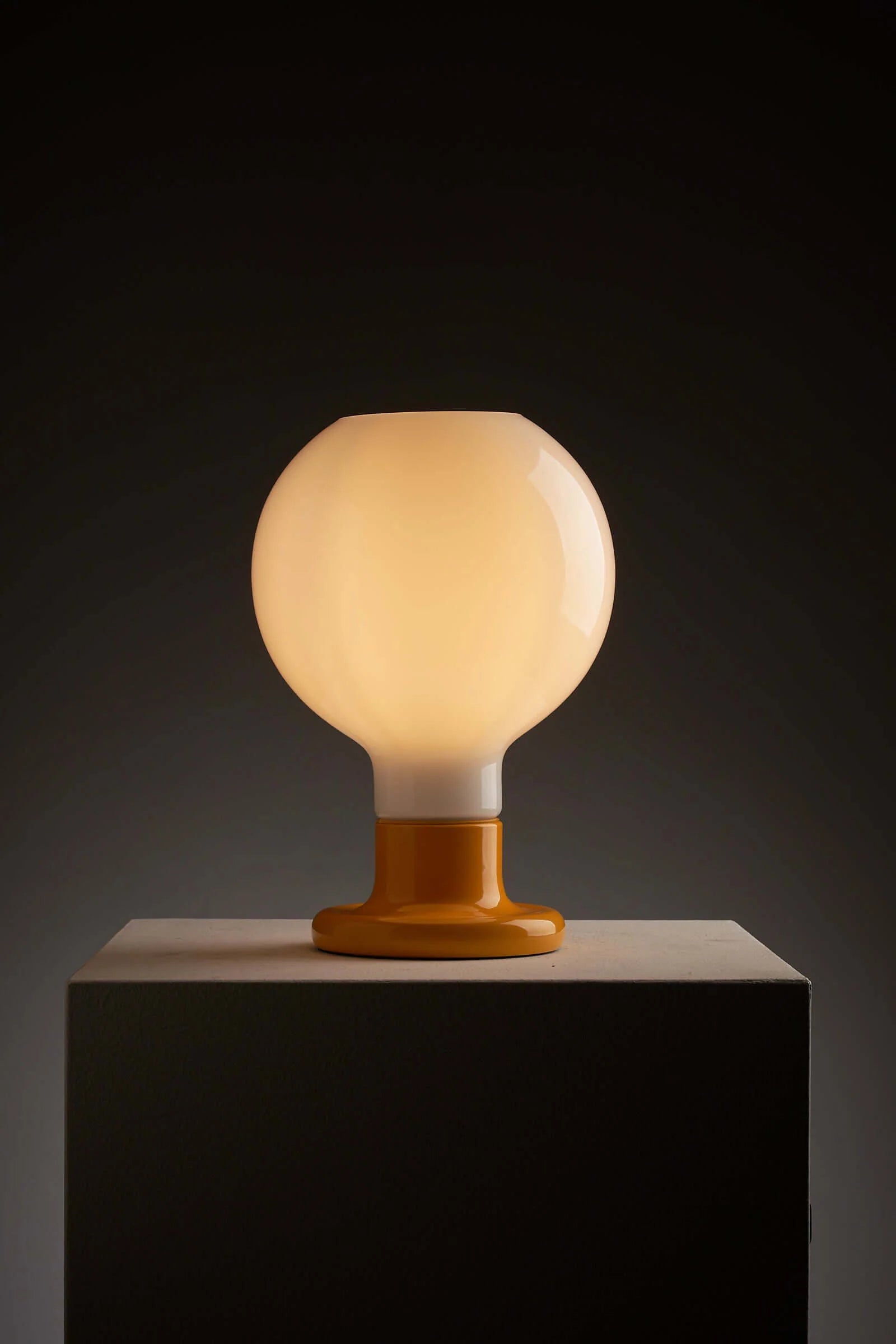 Glass_Sphere_Table_Lamp,_Cosack,_Metal_Base,_1970s,_Germany