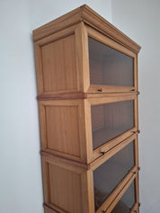 Oak_Barrister_Stacking_Bookcase_in_Globe_Wernicke_Style,_circa_1920
