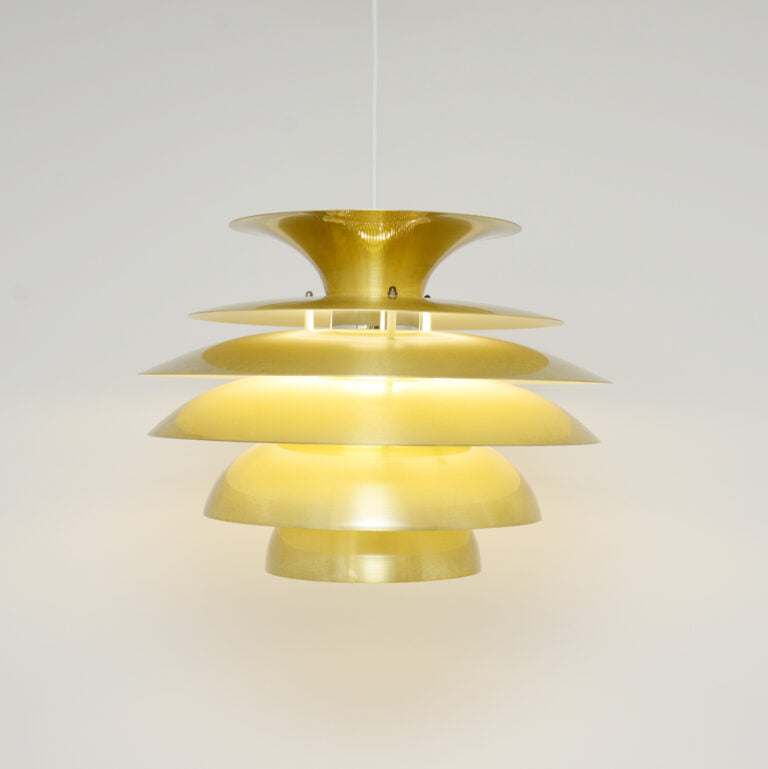 Scandinavian_Gold_Faceted_Pendant_Lamp,_1970s