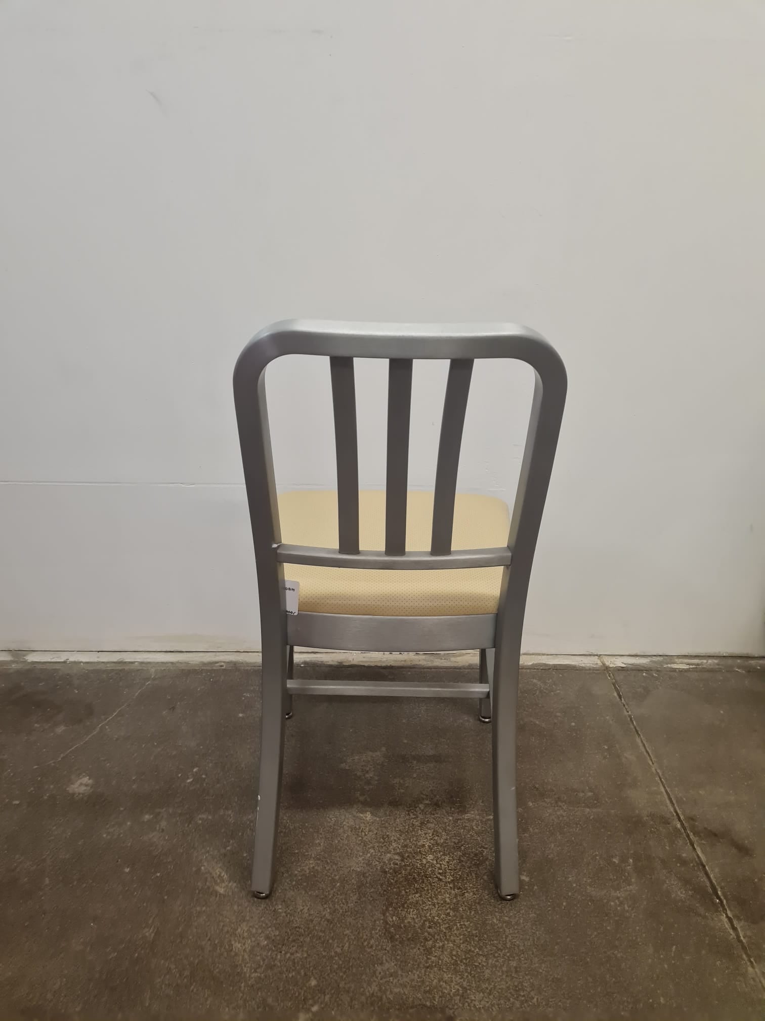 Good_Form,_Alu_chair,_USA_50ies