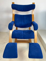 Gravity_Chair_attributed_to_Peter_Opsvik,_1980s
