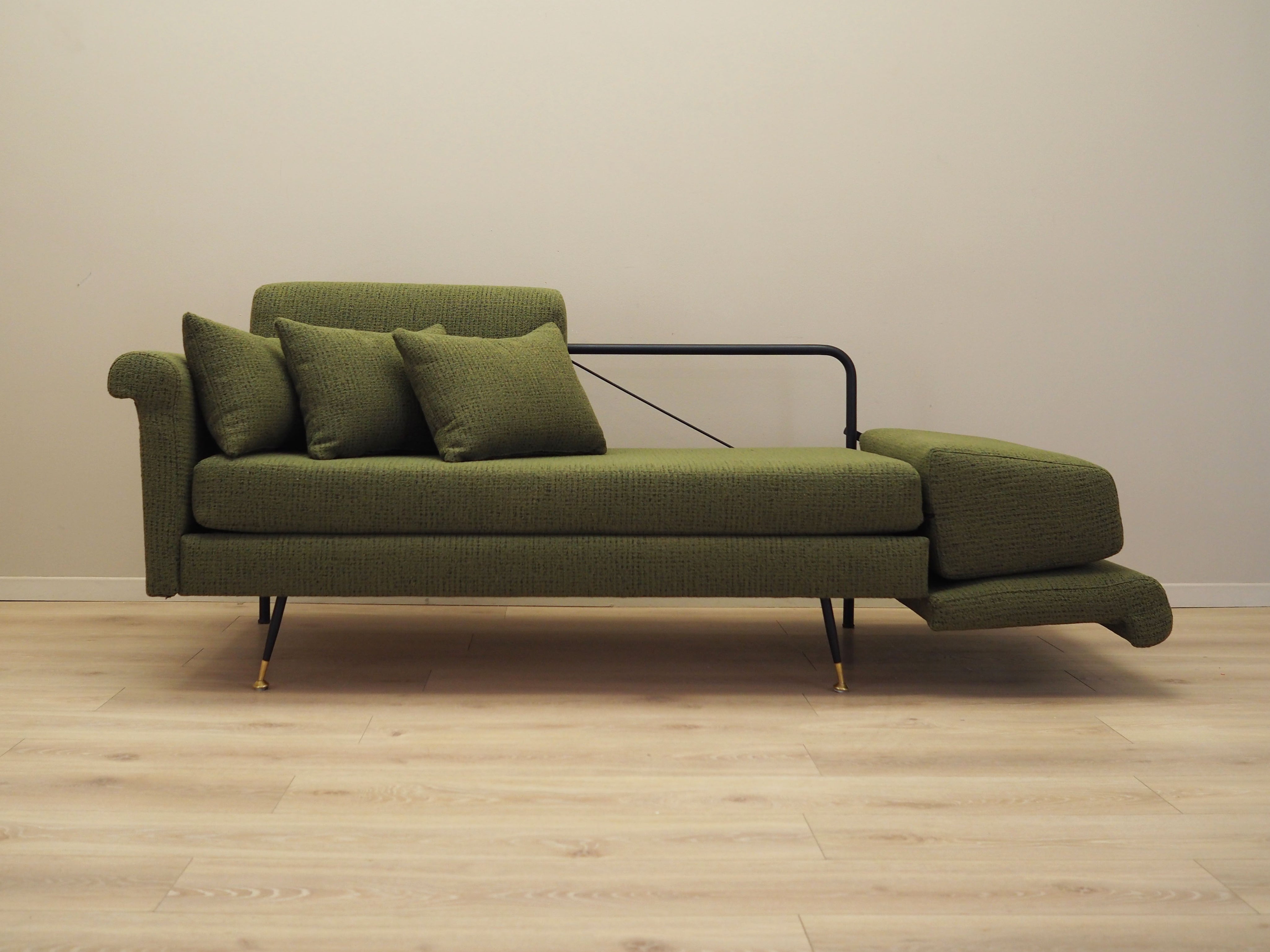 Green_Sofa,_Metal_and_Fabric,_1960s,_Italy
