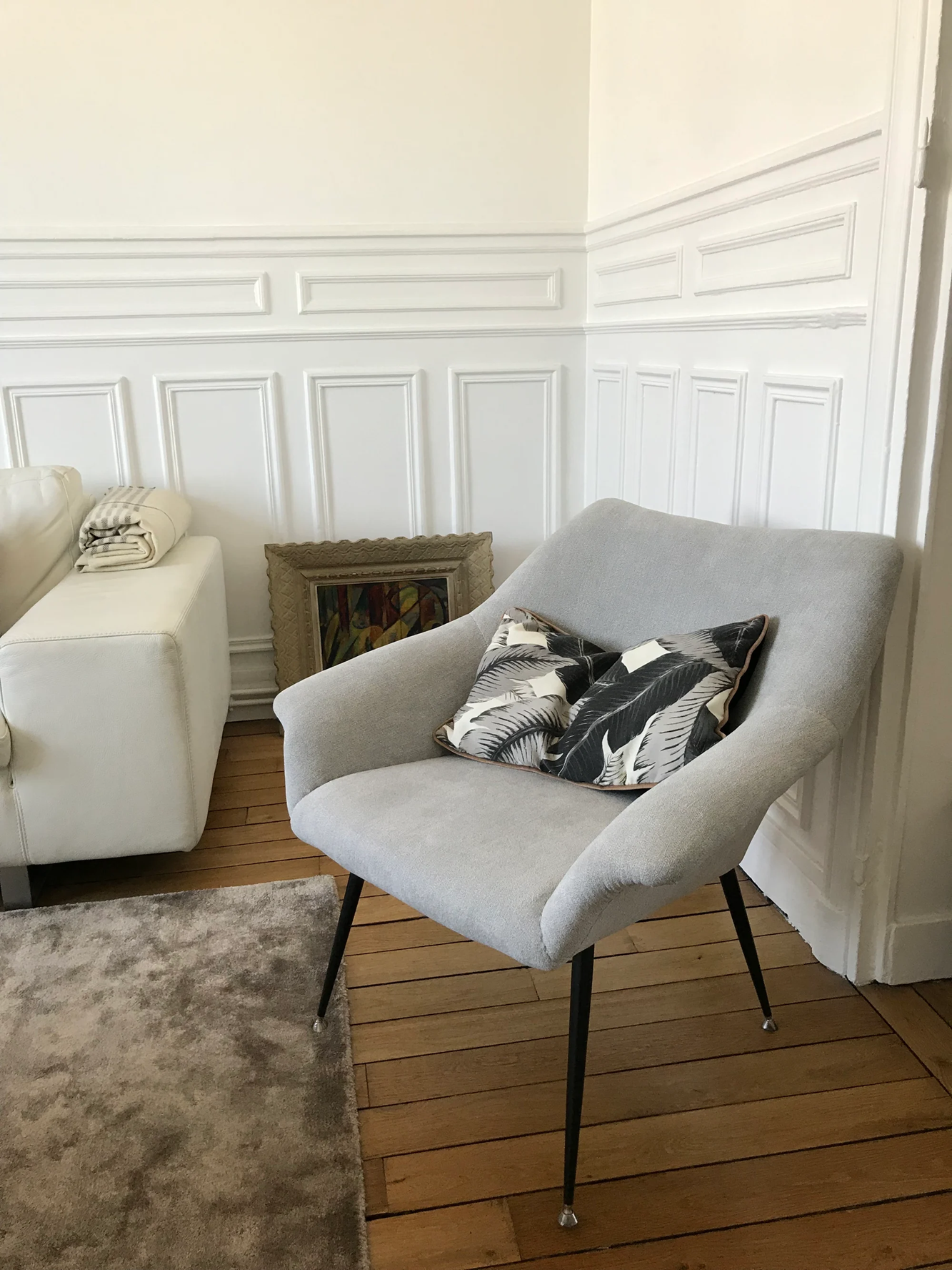 Grey_square_shell_armchair_1970s