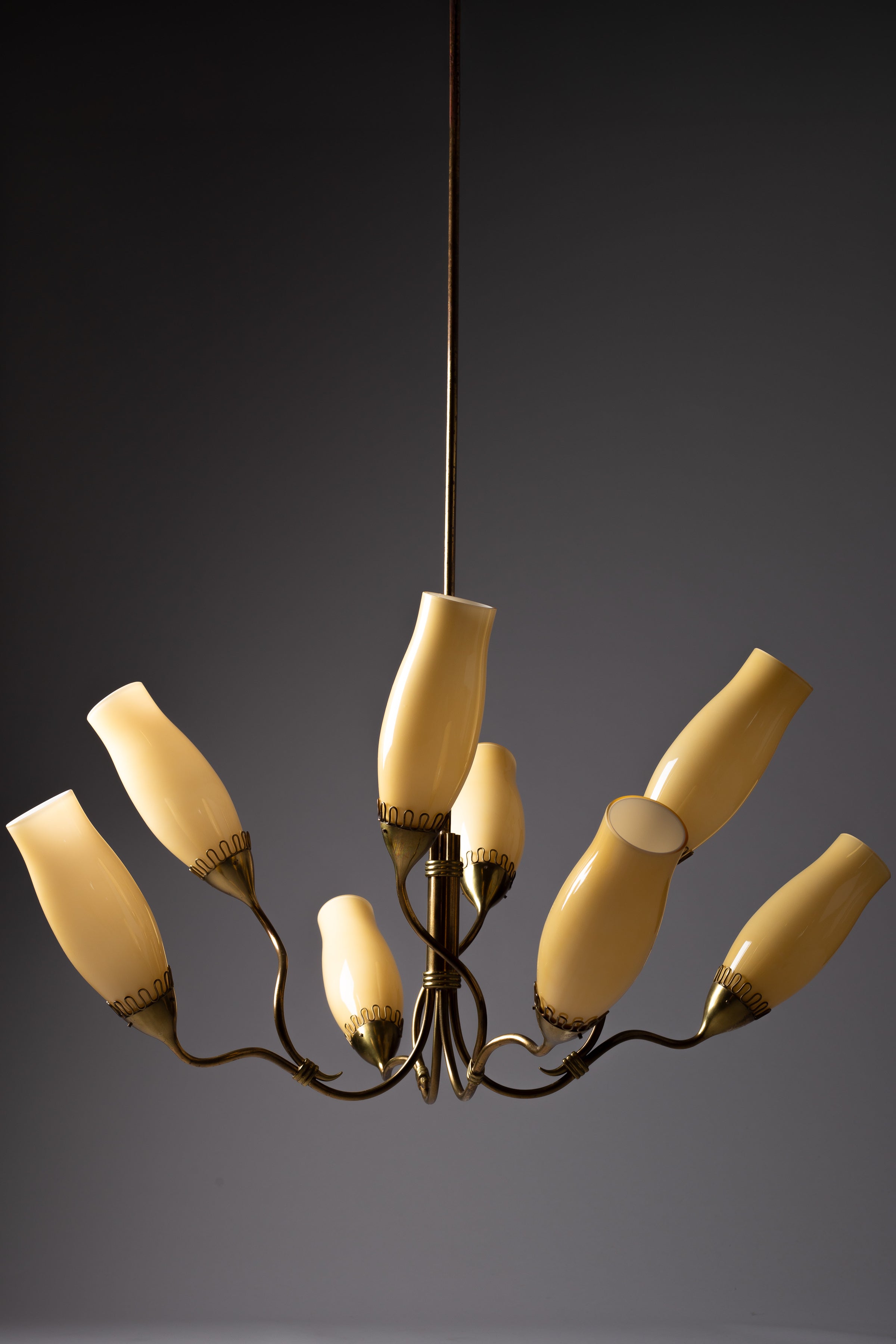 Model_51110_Eight-Light_Chandelier_by_Gunnel_Nyman_for_Idman_Oy,_1950s