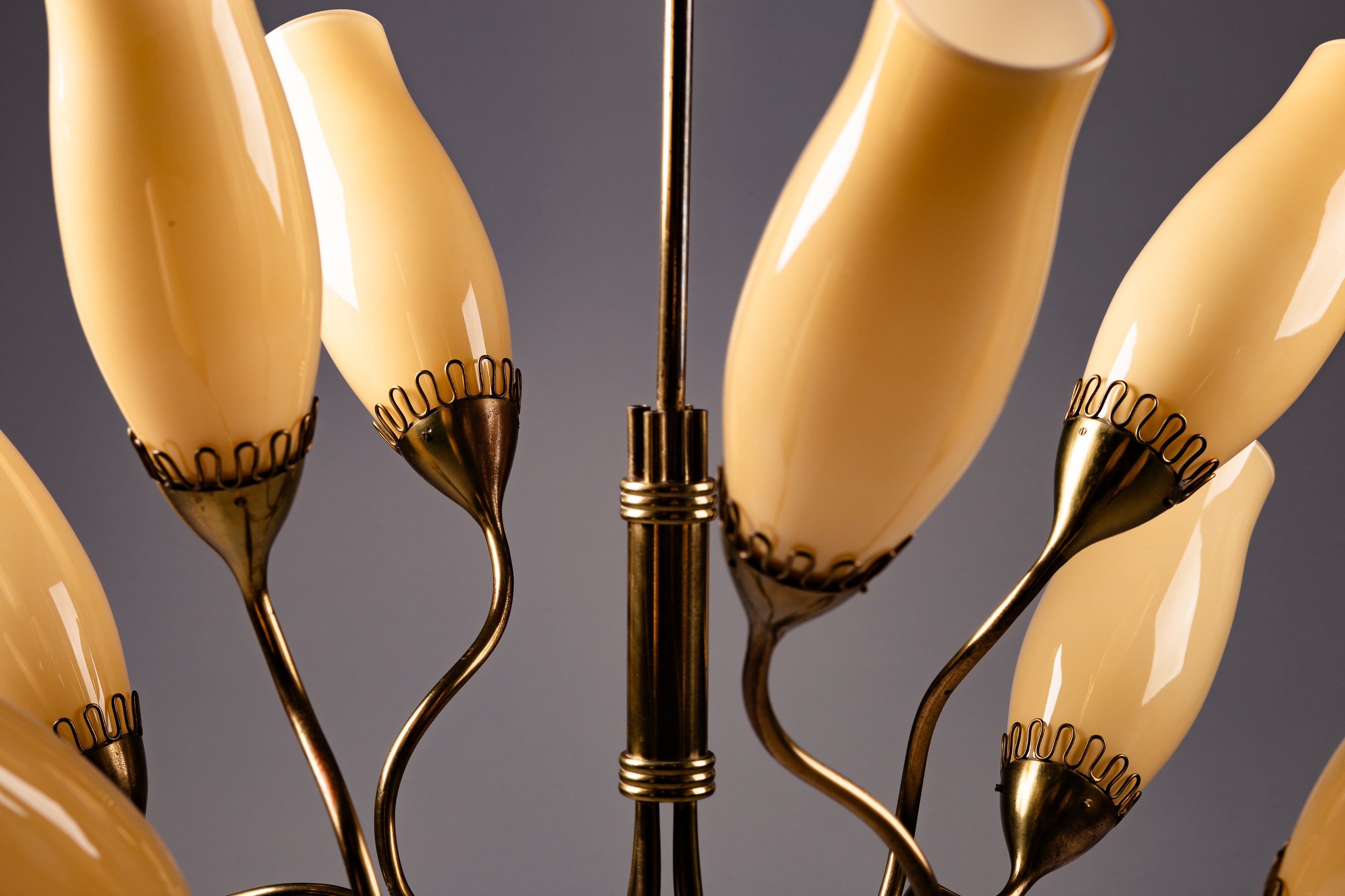 Model_51110_Eight-Light_Chandelier_by_Gunnel_Nyman_for_Idman_Oy,_1950s